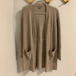 Super Soft Barefoot Dreams Cardigan | Size M